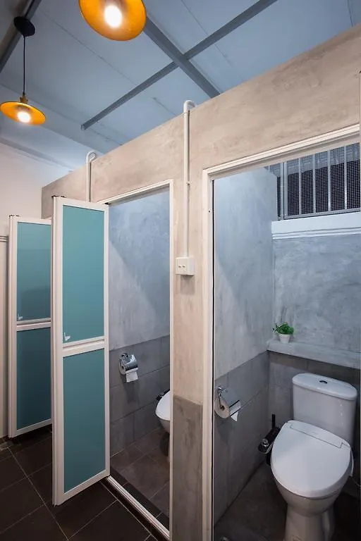 Sogor Girls Dormitory George Town Bed & Breakfast